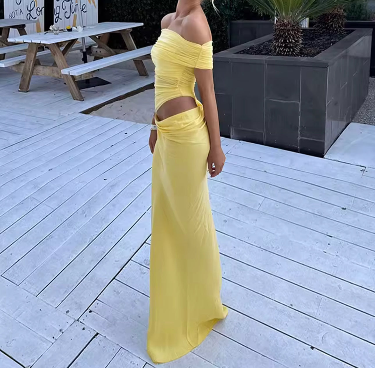 BANANA DRESS
