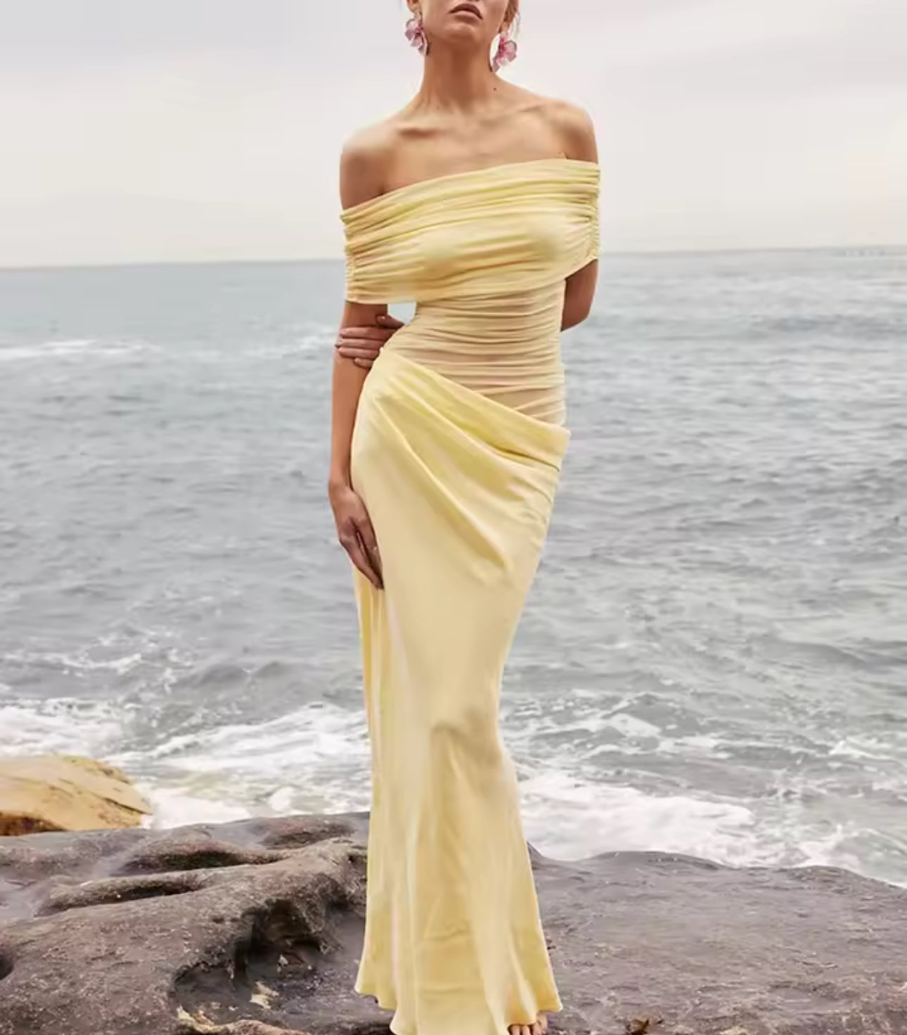 BANANA DRESS